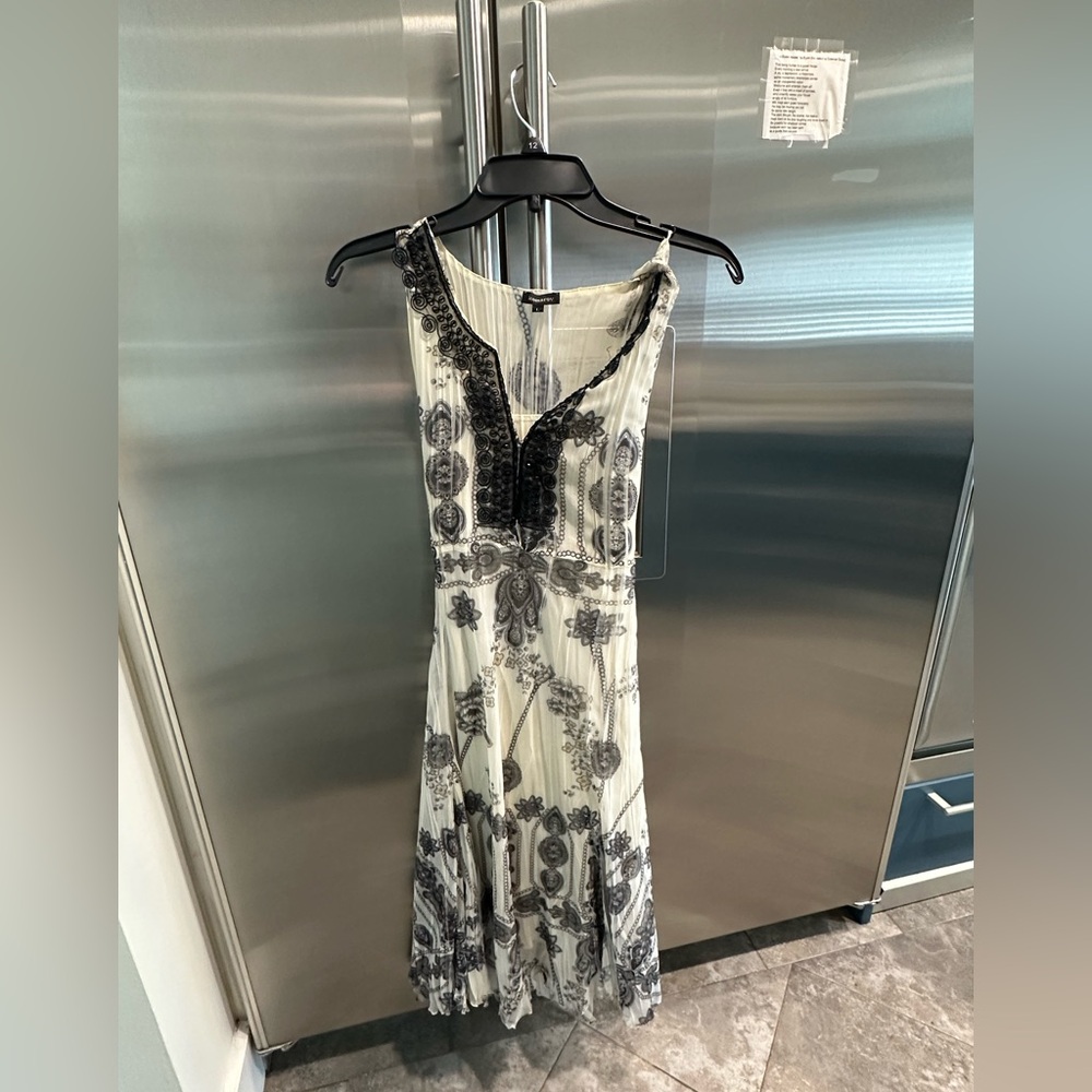 Komarov Black and White Sleeveless Maxi Sundress